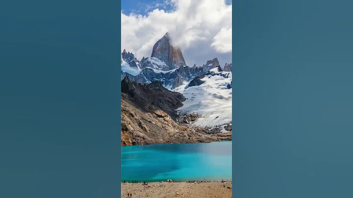 Mount Fitzroy and Laguna de Los Tres in El Chalten, Argentine Patagonia, South America