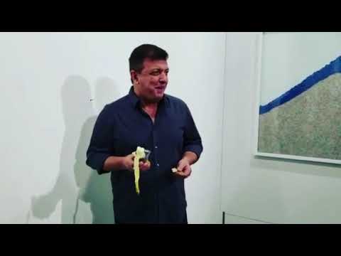 “მშიერი არტისტი“ - $120-ათასიანი ბანანი გამოფენაზე ქართველმა შეჭამა