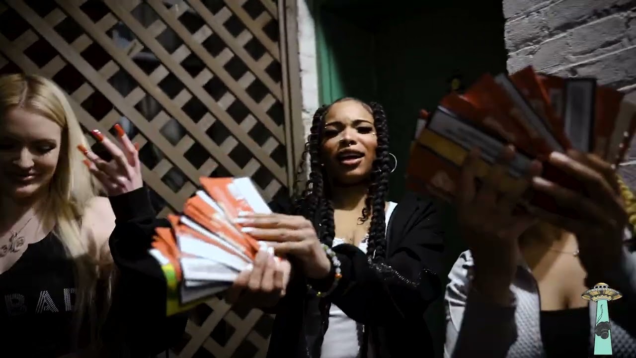 LG3 - “325” (dir. by @jimmy.tov)