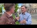 Fragment pierwszego wywiadu TVN24 ze Zbigniewem Ziobrą po przegranych przez Orbana wyborach