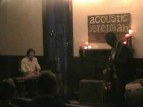 Seth Walker - Kick it Around - live at Acoustic Je...