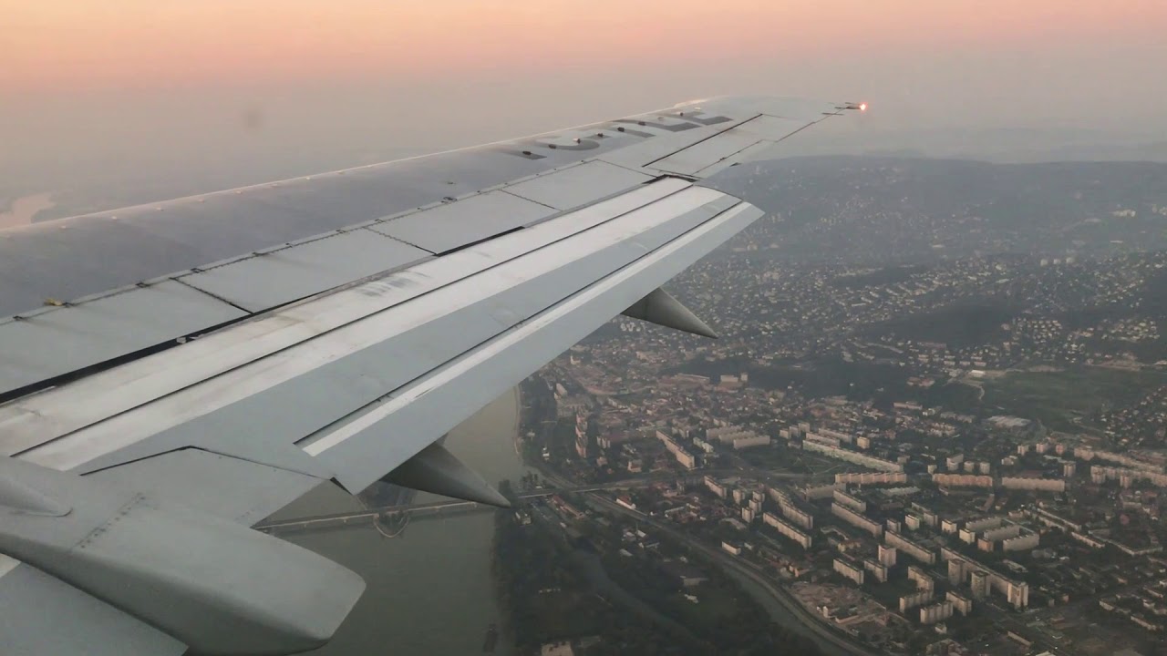 TC-TLE , BOEING 737-4Q8, TAILWIND AIRLINES - Landing - Budapest Airport, Hungary