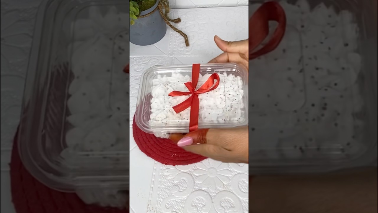 Transparent Box cake  travel cake