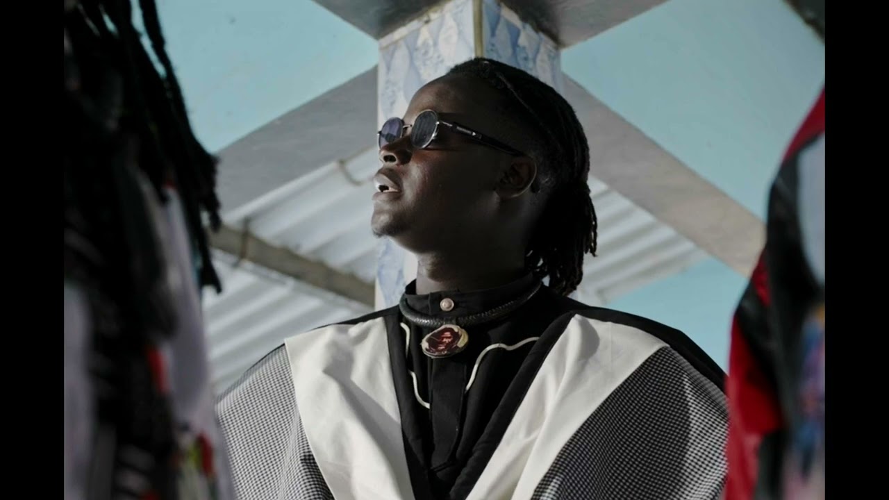 Ashs The Best - Weeruway (Visualizer)