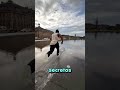 Convirtieron un charco en pista de surf 😱🏄🍁