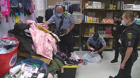 Coats for kids | Houston police tweet leads to clo...