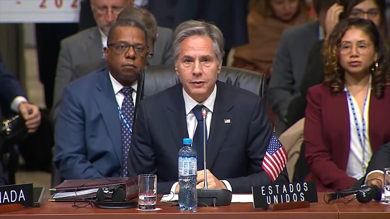 Blinken alerta para a proliferação de líderes antidemocráticos na América