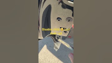 Hoe de kindersloten op de achterpassagiersdeur uit te schakelen #audi #kinderslot