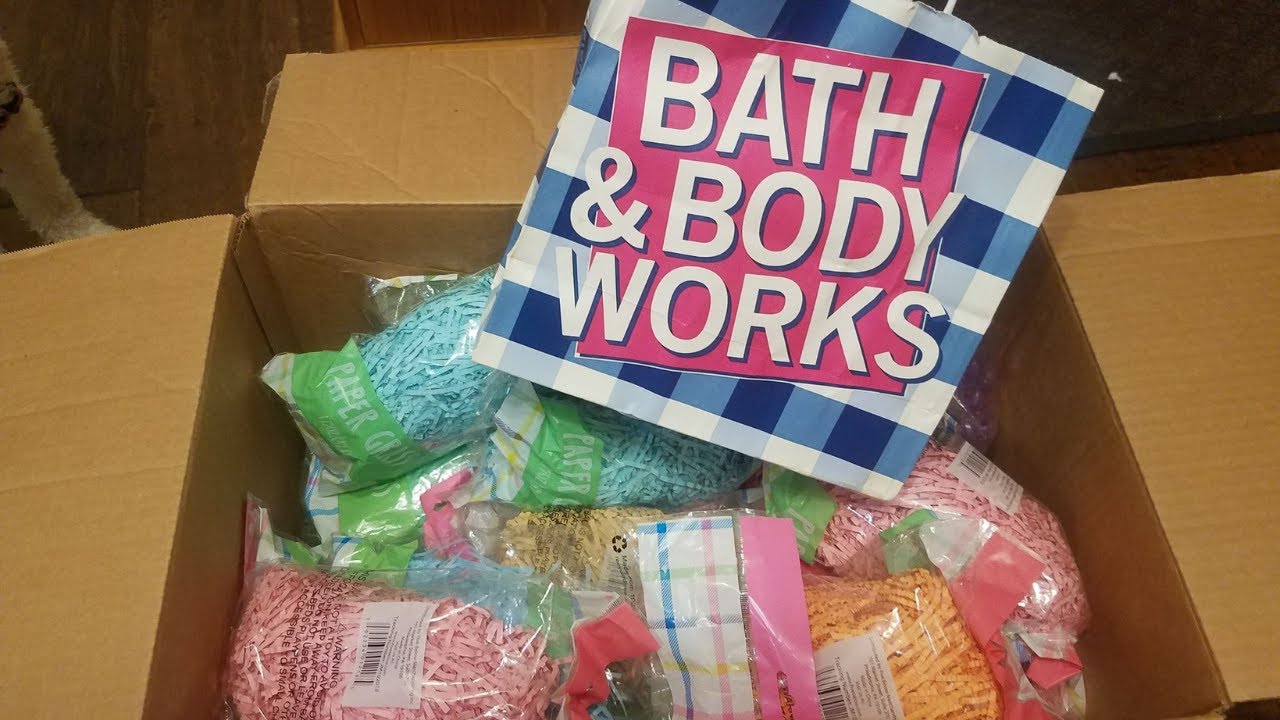 Dumpster Diving at Five Below and Bath & Body Works YouTube