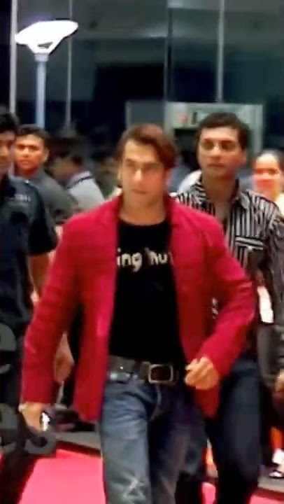 Salman Khan Walking Style Full Screen Whatsapp Status #shorts