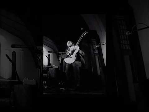 Psychedelic live looping improvisation by Dan Patlansky & Guy Buttery