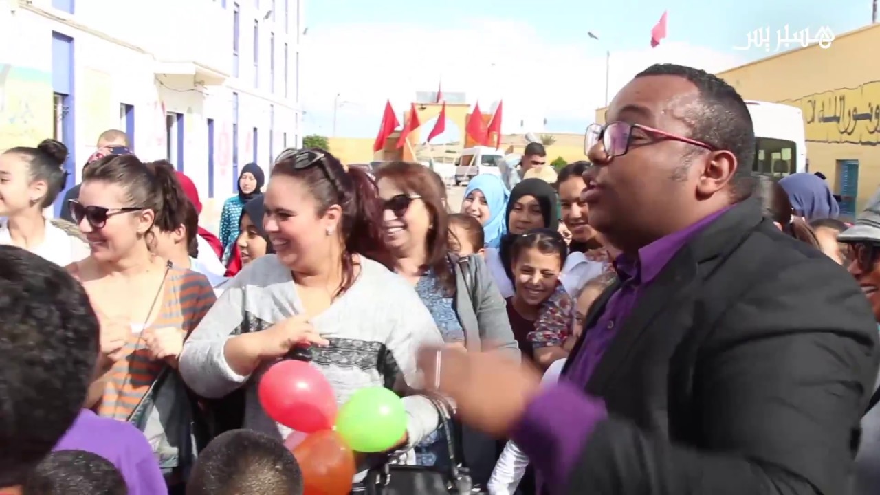 نجوم ومشاهير يزورون أطفال خيرية الناظور