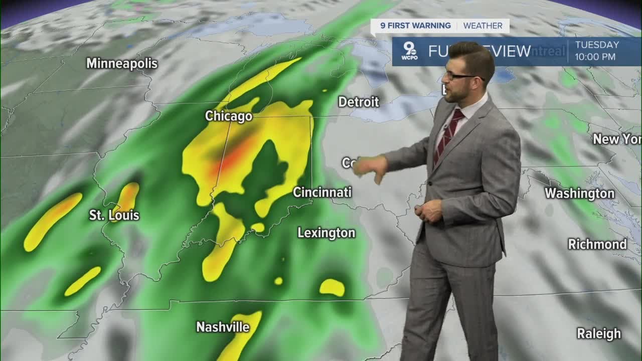 Quiet end to the weekend ahead of a rain chance - YouTube