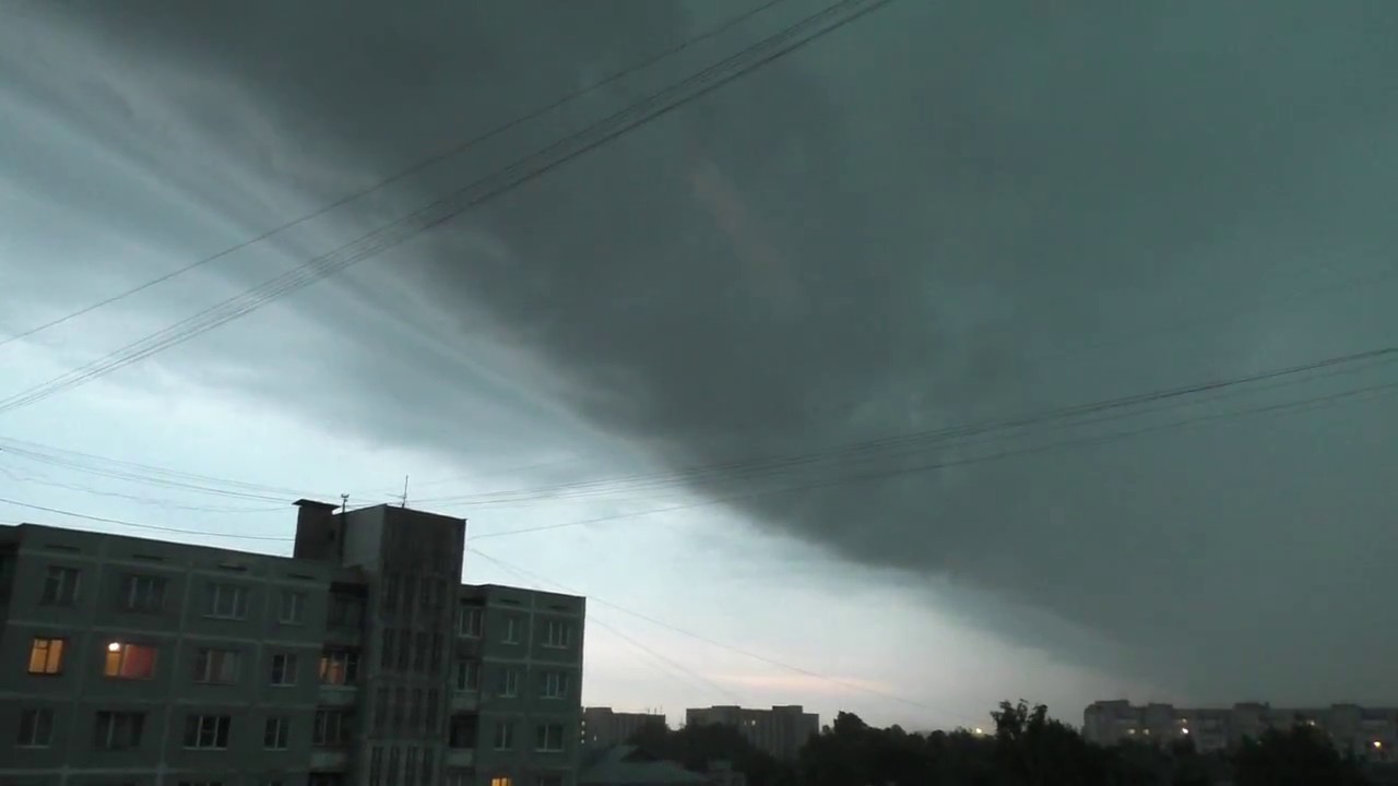 Надвигается гроза на Тверь 2 августа - YouTube