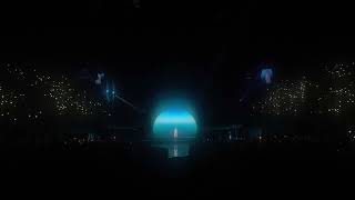 Dua Lipa - Boys Will Be Boys (short video) - Live (Paris 15/05/2022) Accor Arena 4K