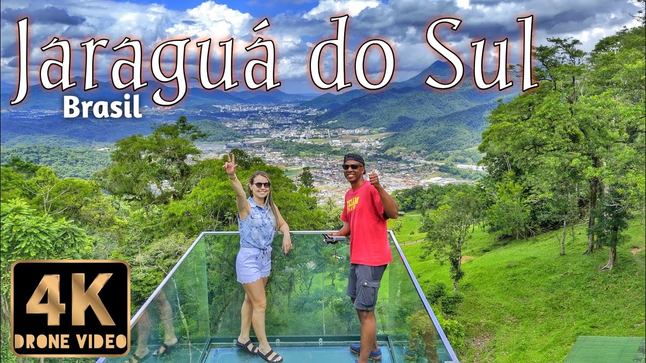 Parque & Pico Malwee em Jaraguá do Sul, Santa Catarina, Brasil 4K HDR Drone