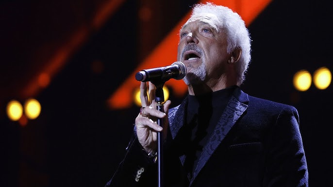 Tom Jones - What Good Am I? at Children In Need Rocks 2013 - YouTube