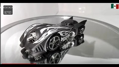 Hot Wheels Batmobile Hardnoze Del 2004 Malaysia Bs 1/64