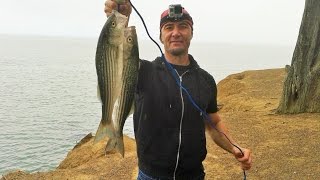 STRIPED BASS FISHING with KASTMASTER LURES from shore / land based striper fishing / lure fishing