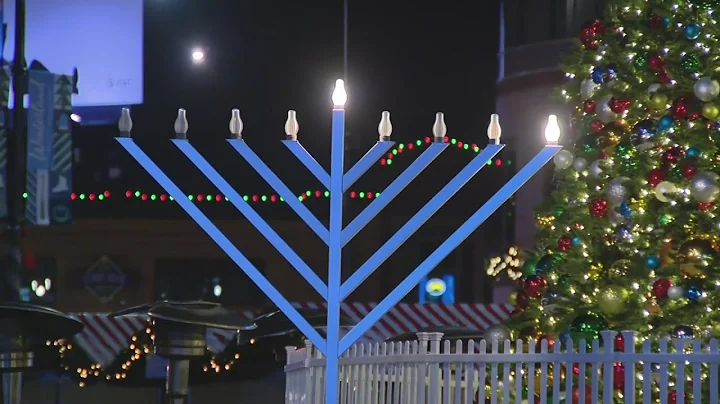 'First Night, First Light' marks start of Hanukkah