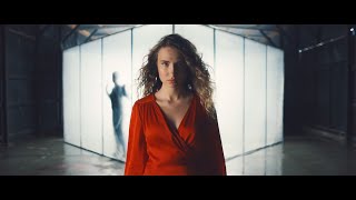 Irmak Arıcı & Mustafa Ceceli Mühür مترجمة