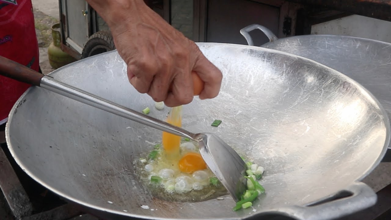 Indonesian Street Food - Nasi Goreng - Chicken Fried Rice (Sold out every day!)