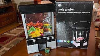 Unboxing Mini Toy Claw Machine/Candy Grabber
