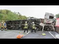 18.08.2020 - Sattelzugmaschine brennt nach Unfall aus