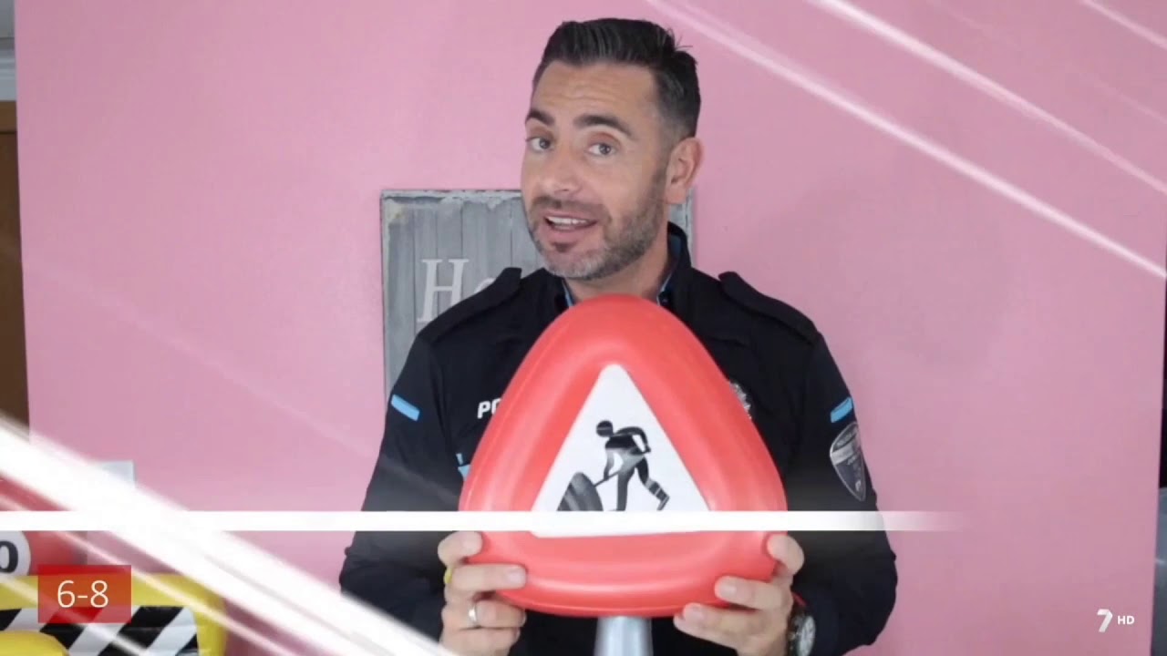 El paso de Peatones y las Señales. El Policía Pascual