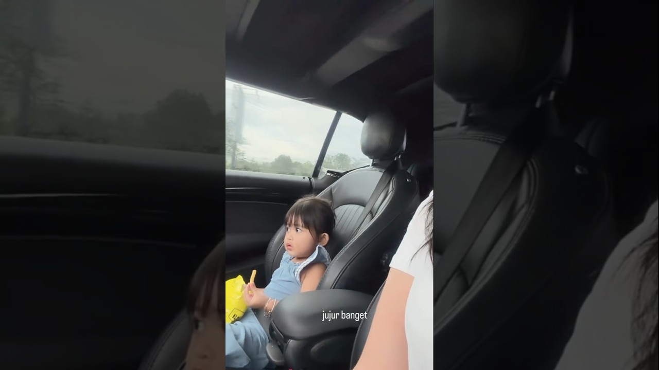 Dek cunda menikmati jalan-jalan  sore  bersama mam bella #dennycaknan #bellabonita