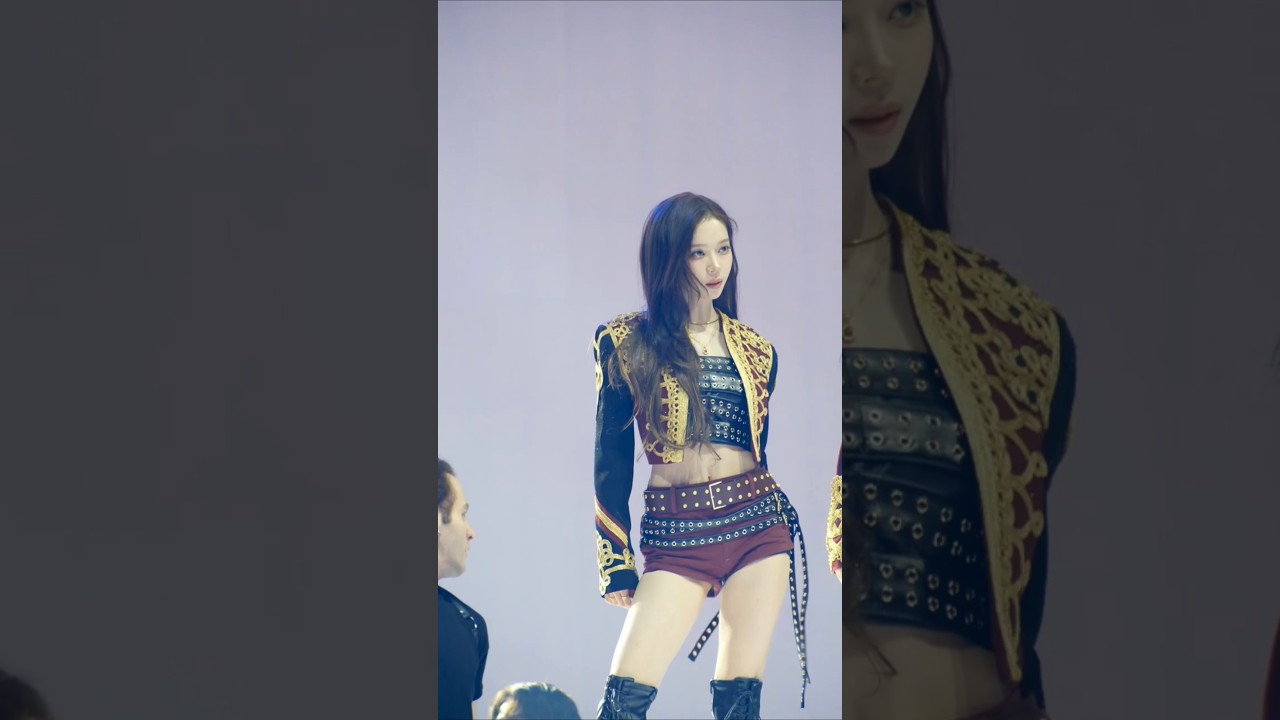 251220 에스파 윈터 'Rich Man' 직캠