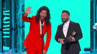 Dan + Shay Win Top Country Duo / Group - BBMAs 2022