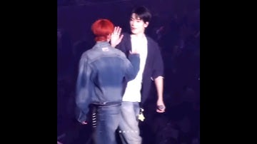 Jaehyun gives Jungwoo a flying kiss🤭 |#jaewoo #jaejung #nct127