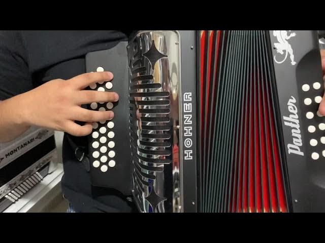 acordeon de fa acordes mayores y menores tutorial instruccional  principiante - YouTube