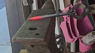 BlackSmithing 101 Lesson 3  Tapering, Rounding and Finials