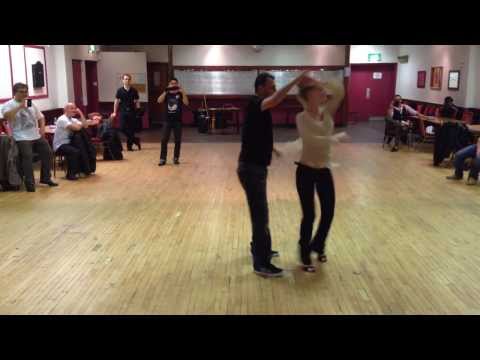 Salsa lesson intermediate
