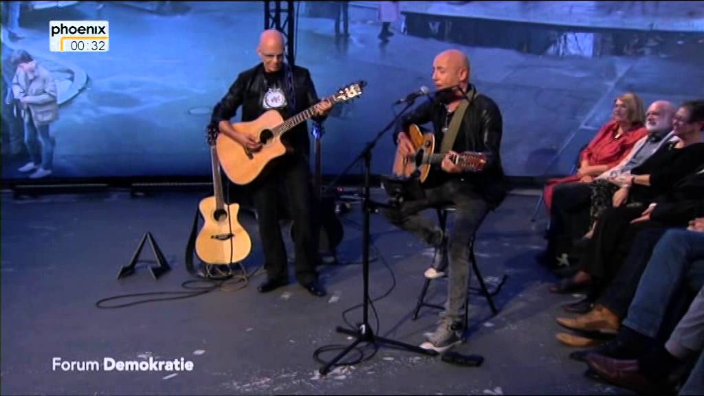 Wand An Wand Film Lied City - Wand an Wand (live) - YouTube