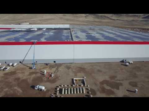 Video: Nevada říká, že Tesla Gigafactory Tempo Najímá O 54% Více Pracovníků, Než Byly Původní Odhady