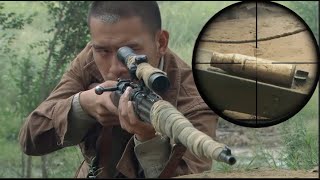 The sniper exploded the artillery warhead with one shot, easily blowing up the Japanese position.
