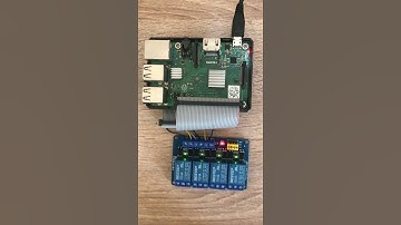 Stress Testing 4ch Relay with Raspberry Pi #shorts