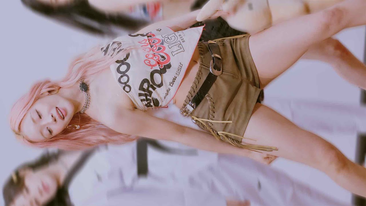 [8K] 250801 스테이씨 수민 STAYC SUMIN - I WANT IT 직캠 Fancam @헬로라이브 팬싸인회