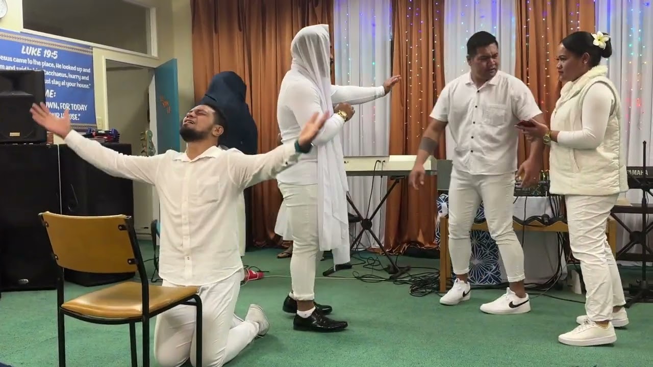 Come Jesus Come skit/dance