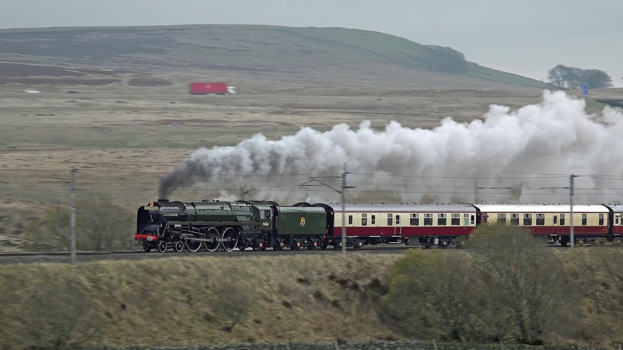 The Duke Storms Up Shap - 71000 The Royal Scot - 6.11.25