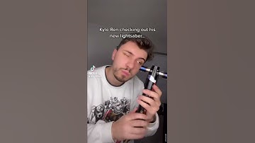 How many times have you done this? #starwars #disney #lightsaber #battlefront2