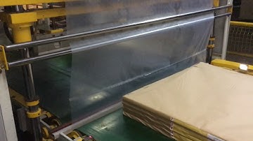 Shrink bundling machine for paper bundles and reams JOYPACK