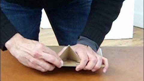 CLipframes_Assembly_Instructions_Easel.wmv