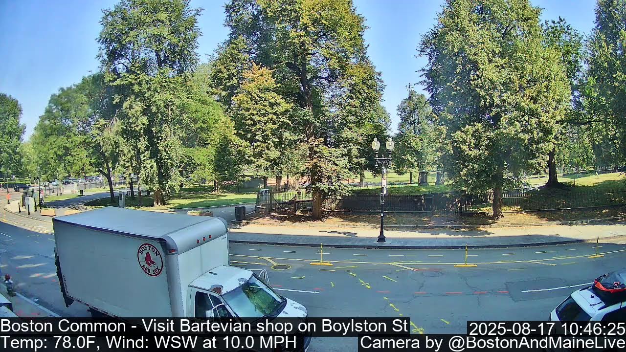 Boston, MA Live Cam - Boston Common at Boylston St.