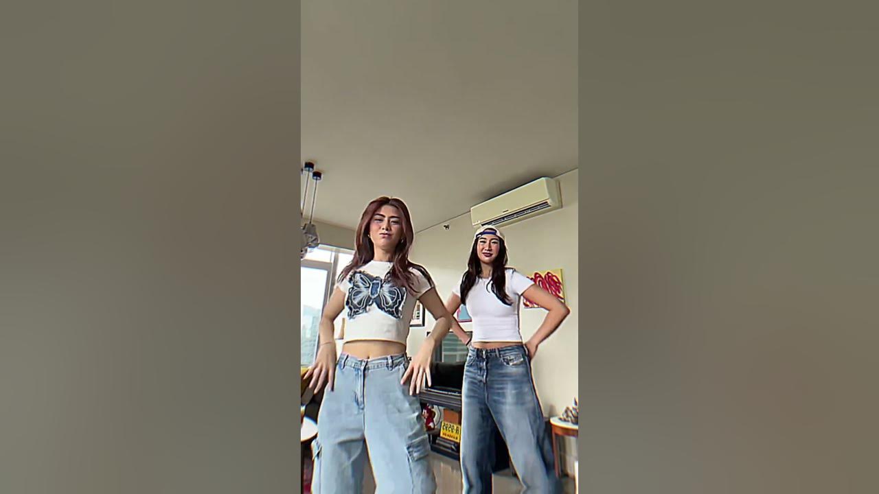 Whoβs calling my phone?π #shortsviral #dance Whoβs calling my phone?π #shortsviral #dance