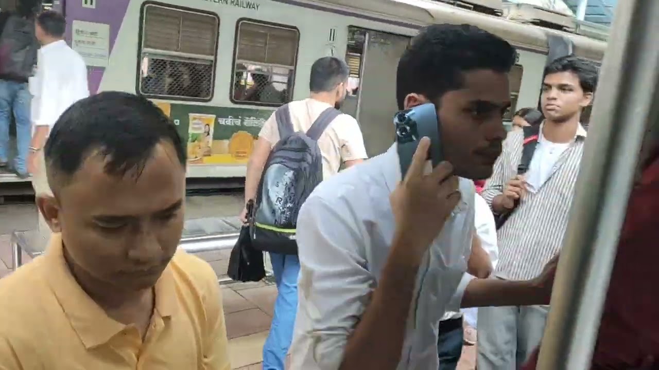 Mumbai train travel