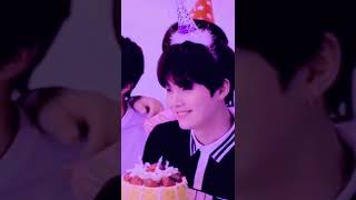 happy birthday to our meow meow🐱🐱 yoongi (suga)😎 #suga#suga-day#savageking